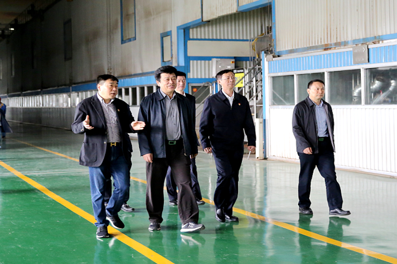 2019年5月8日，時任國家水利部原總工程師、水利部參咨委副主任委員汪洪蒞臨景興紙業(yè)調研節(jié)水工作