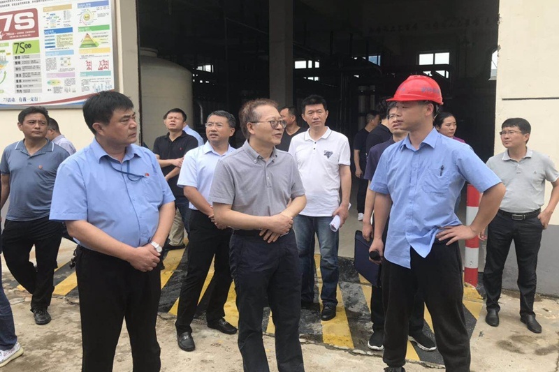 2020年8月5日，時任國家水利部全國節(jié)約用水辦公室副主任熊中才蒞臨景興紙業(yè)調研企業(yè)用水節(jié)水工作