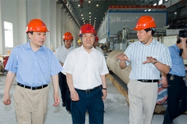 2007年5月25日，時任全國政協(xié)常委、經(jīng)濟委員會副主任、中國包裝聯(lián)合會會長石萬鵬一行來公司視察